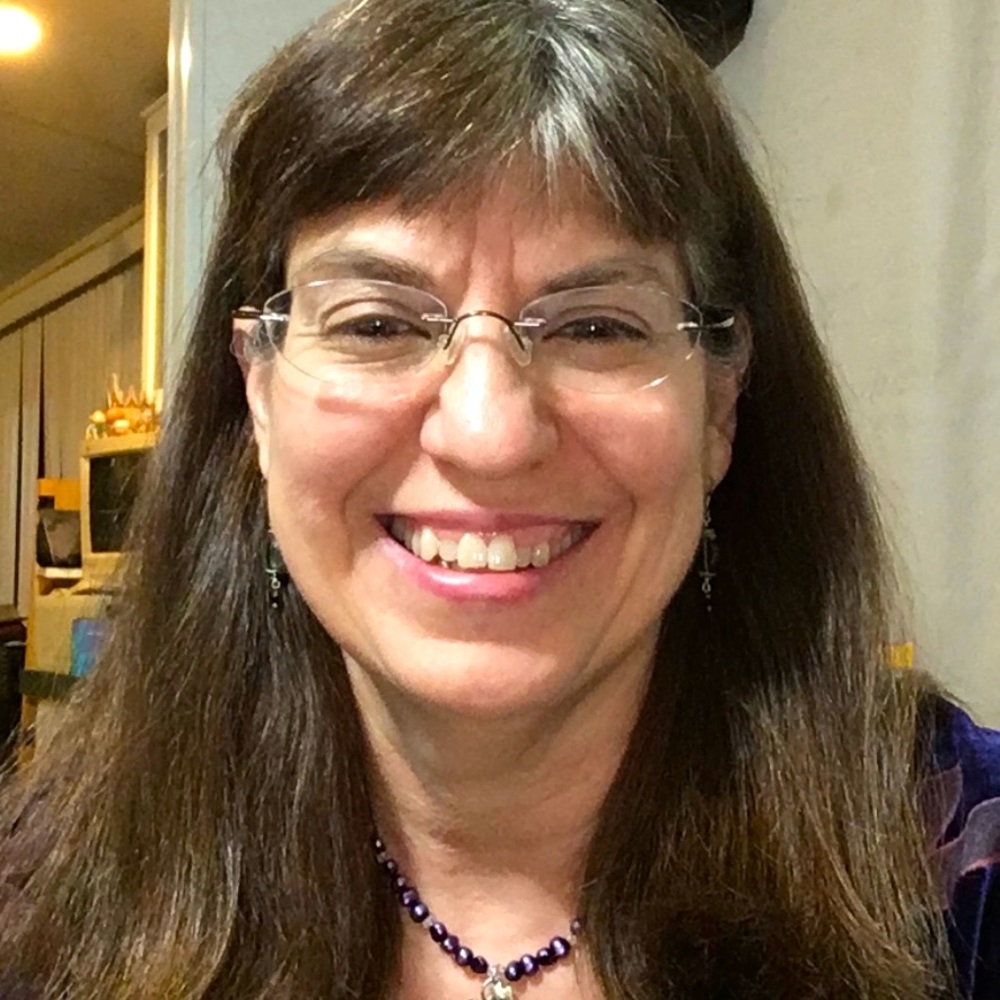 Meet your Posher, Kimberly